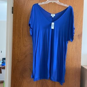 Old navy never worn royal blue blouse size XL